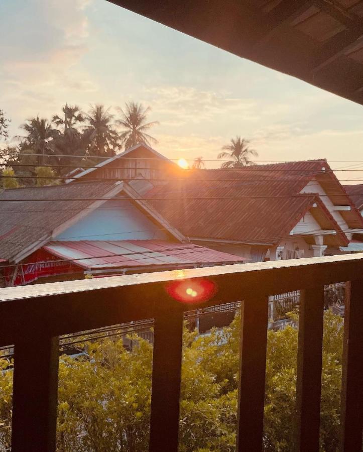 Moonlight Champa Riverview Luang Prabang Exteriör bild