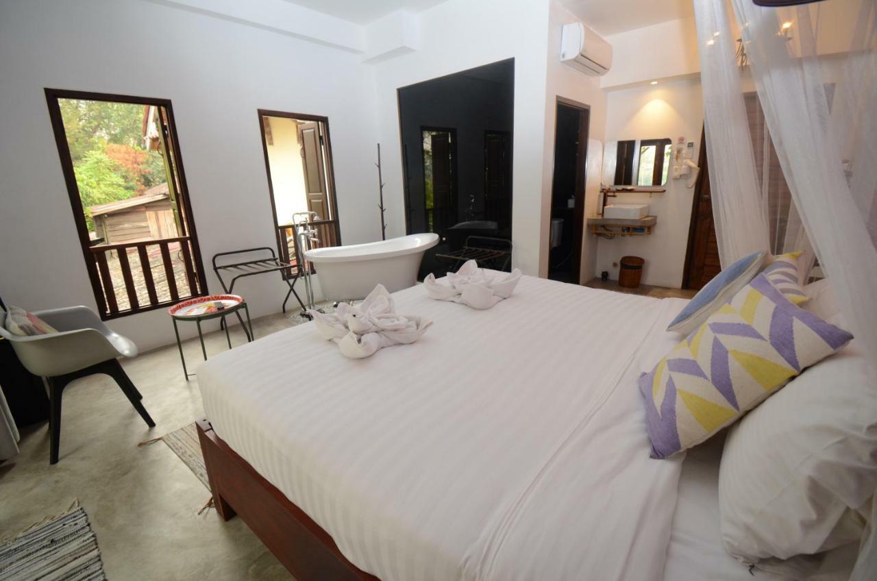 Moonlight Champa Riverview Luang Prabang Exteriör bild